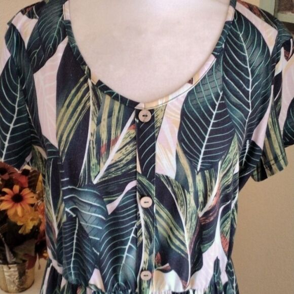 Tropical Inspired Dress  - Picture 2 of 11